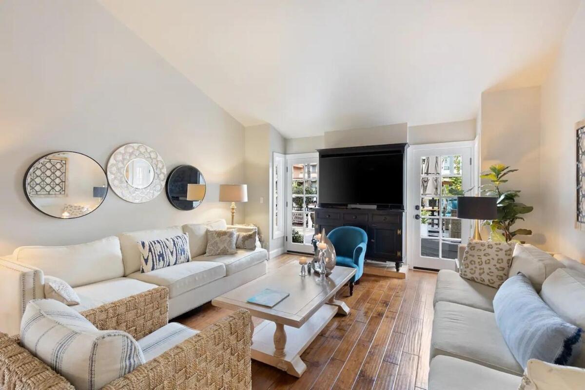 Elegant Beach Living, Just Blocks To The Sand Huntington Beach Exterior foto